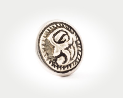 Chunk Victorian Button - paisley