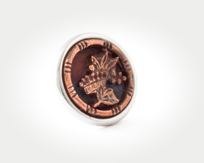 Chunk Victorian Button - victoria